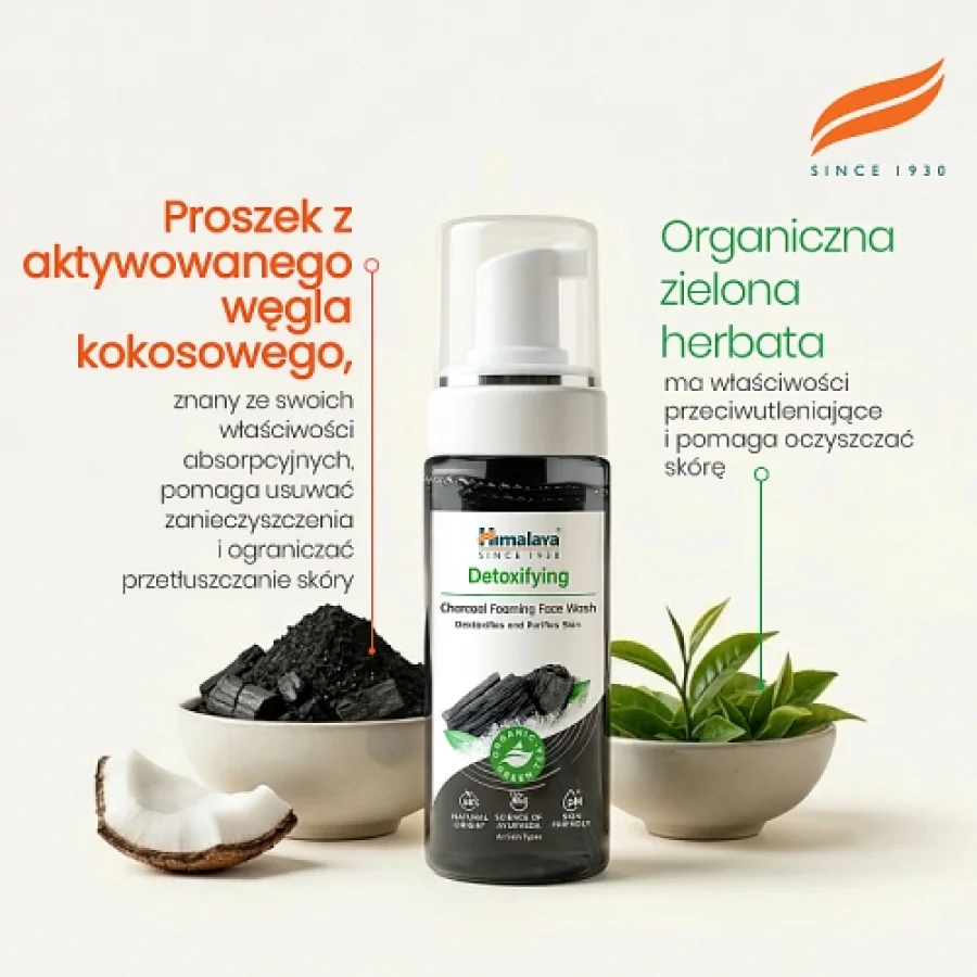 #1 – HIMALAYA Detoksykująca Pianka do mycia twarzy z Aktywnym Węglem, 150ml