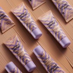 Zdjęcie produktu - #7 EVELINE Better Than Perfect Podkład nawilżająco-kryjący 02 Light Vanilla, 30ml