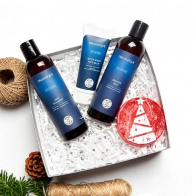Miniaturka artykułu - ORGANIQUE Zestaw dla niego - Żel pod prysznic Pour Homme, 250ml  + Szampon do włos&oacute;w Pour Homme, 250ml  + Balsam po goleniu Pour Homme, 70ml  + Mydło glicerynowe Holiday Glow ,100g 