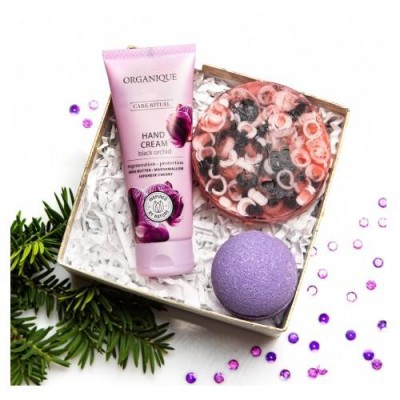Miniaturka artykułu - ORGANIQUE Zestaw Zimowy Kwiat: krem do rąk, 70ml + kula do kąpieli, 70g + mydło glicerynowa, 100g